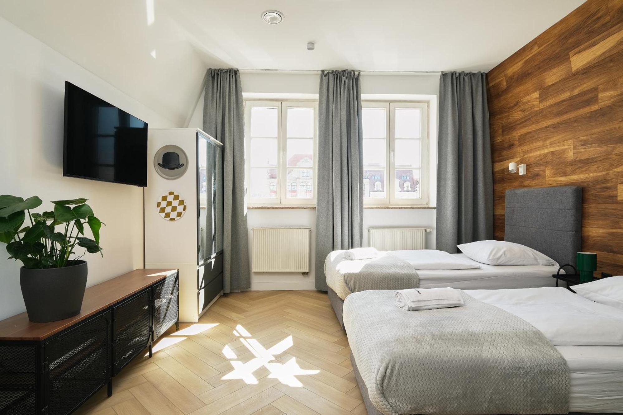 Solny Square Aparthotel Wroclaw Exterior photo